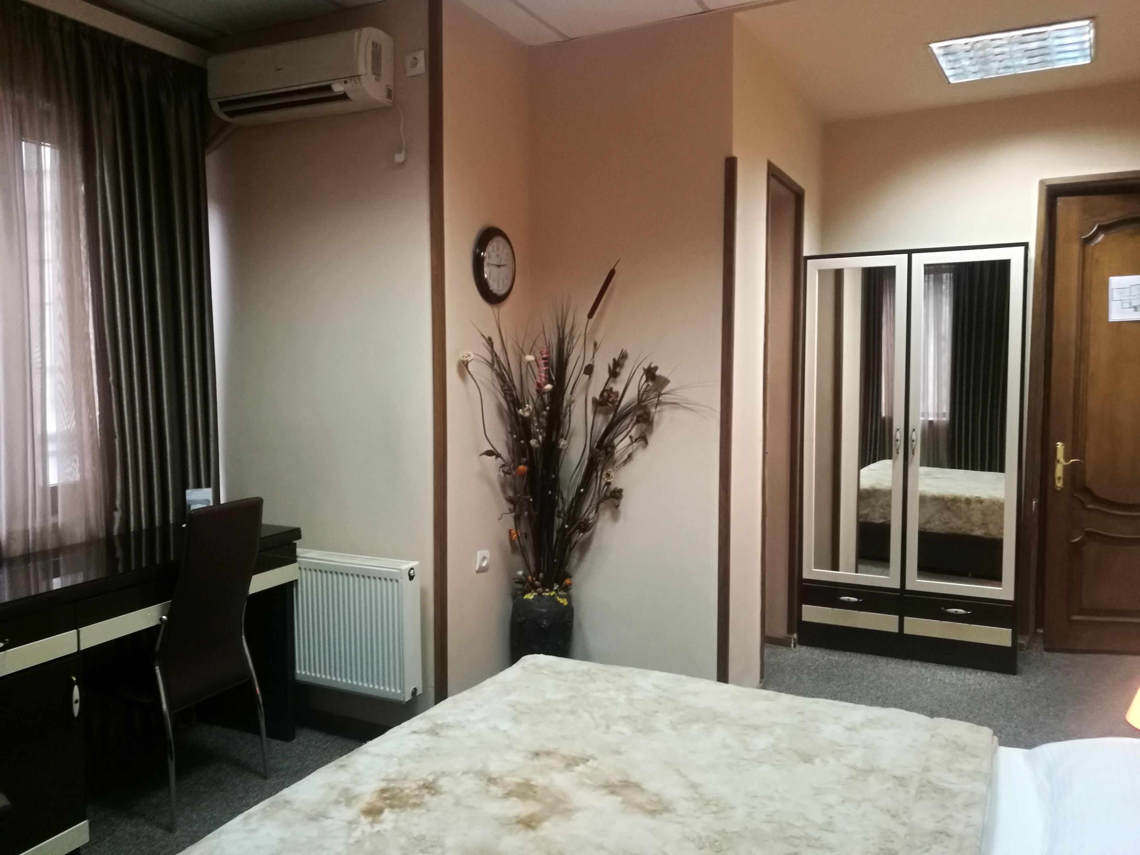 Hotel Diplomat Тбілісі Екстер'єр фото