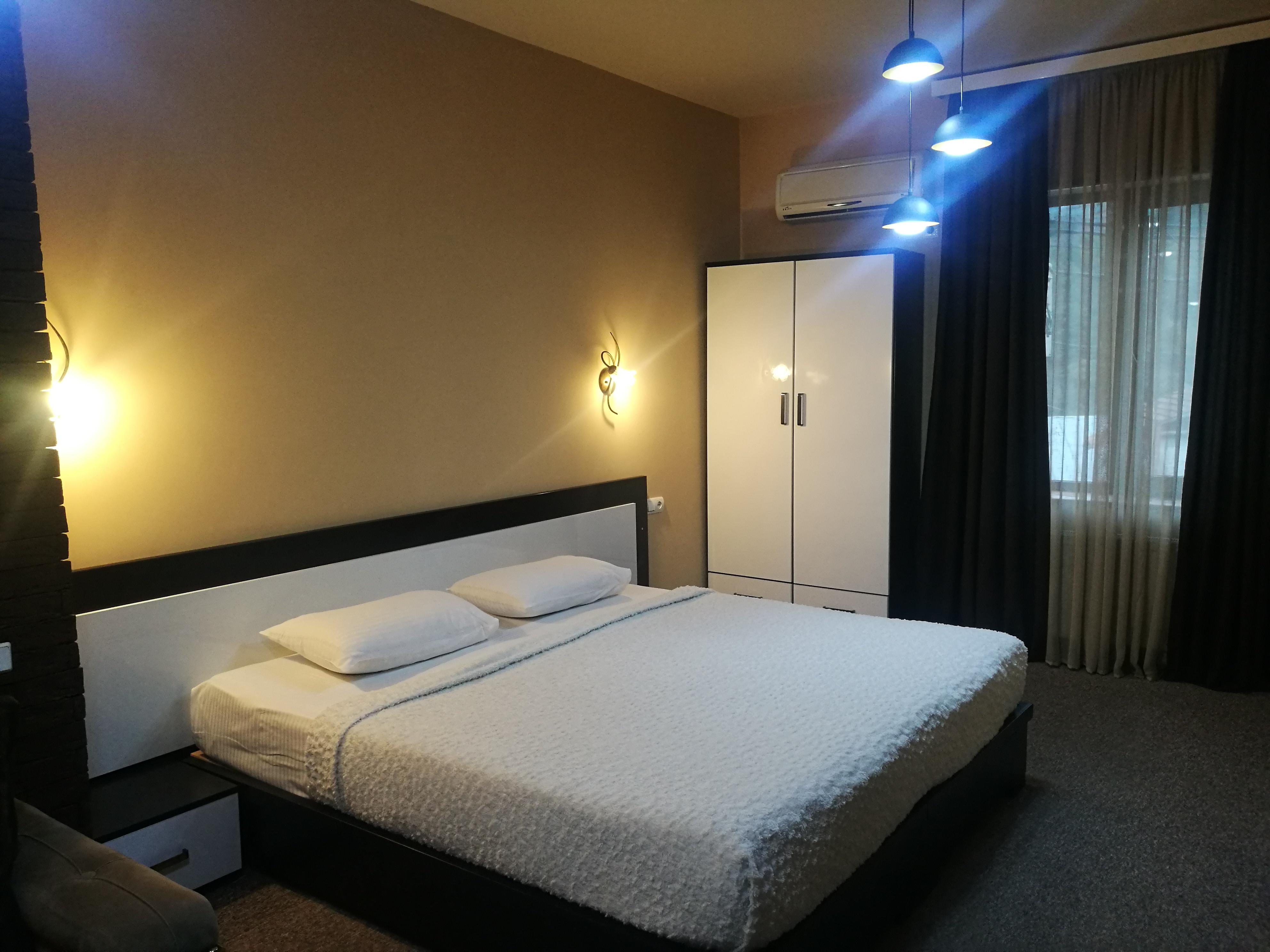Hotel Diplomat Тбілісі Екстер'єр фото