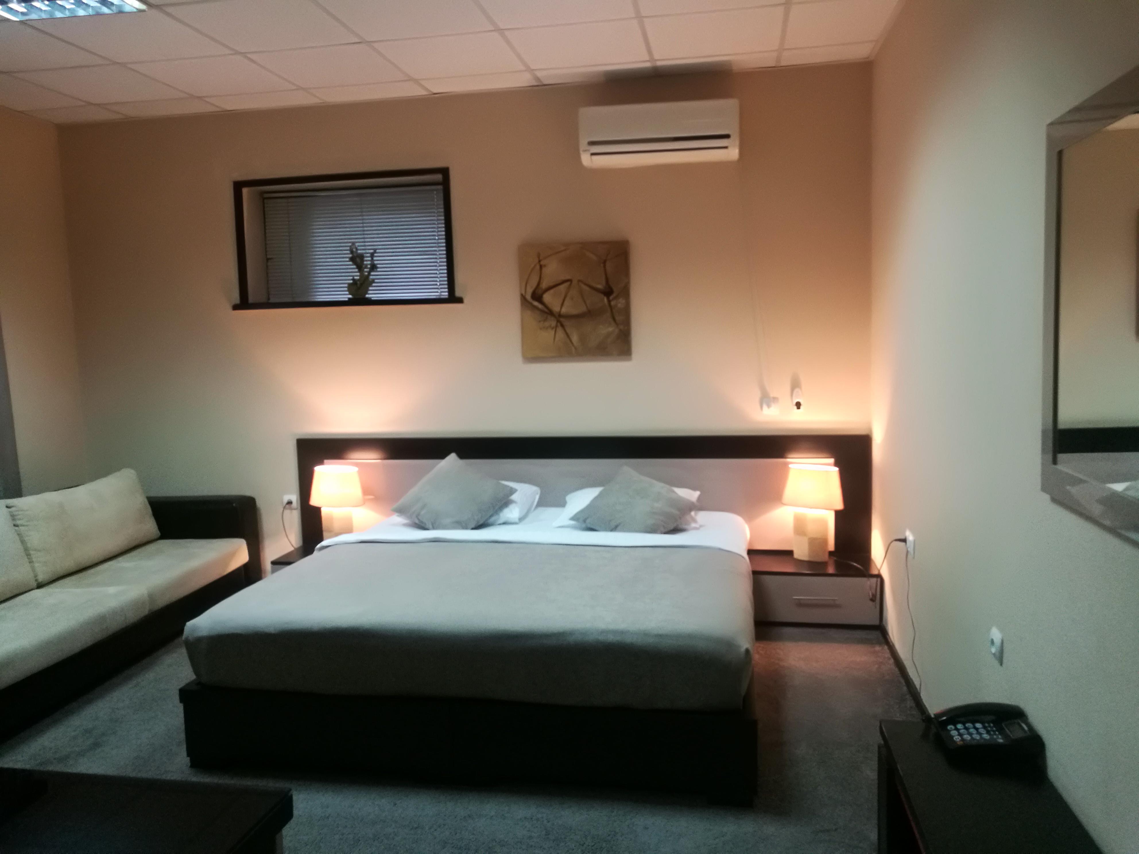 Hotel Diplomat Тбілісі Екстер'єр фото