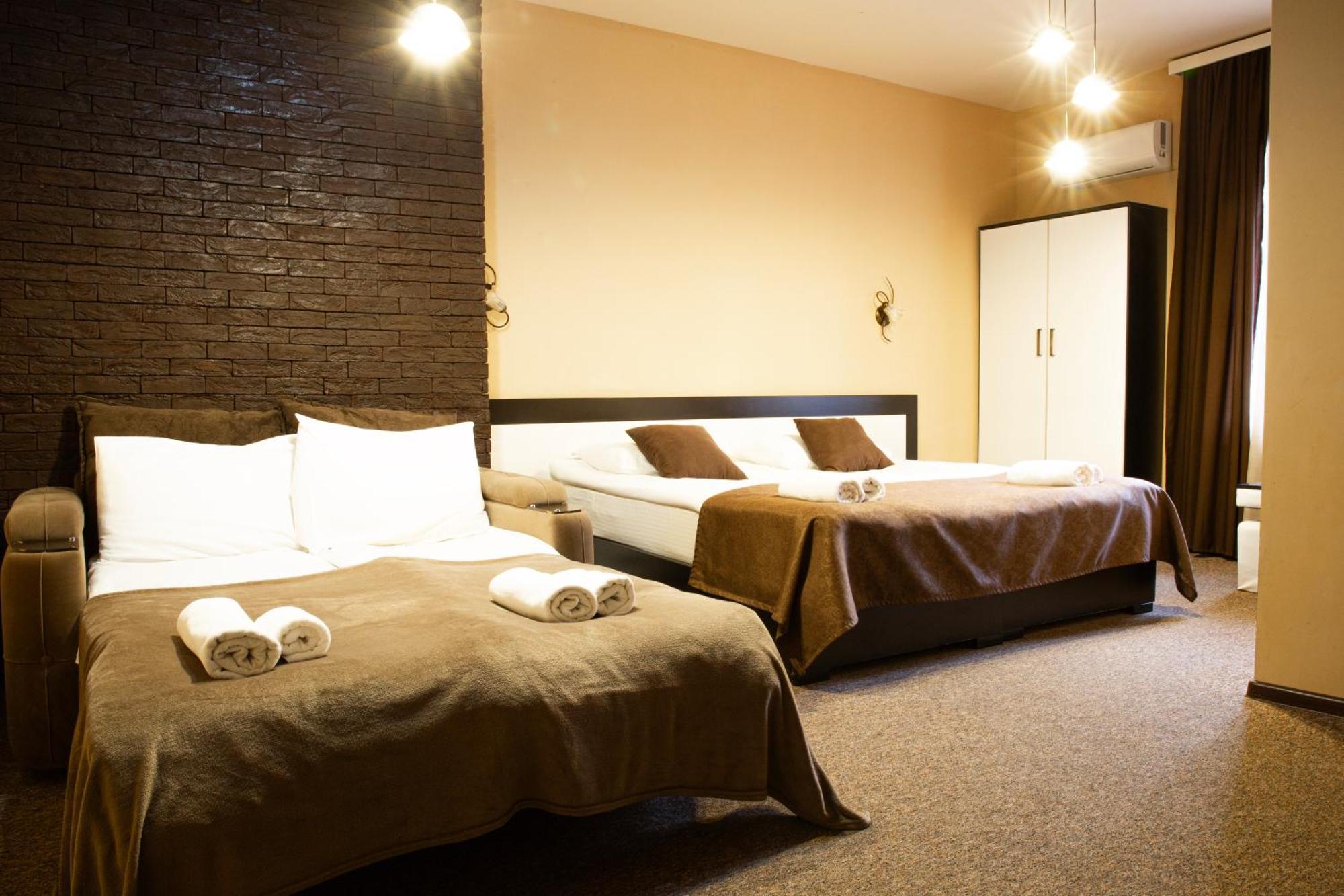 Hotel Diplomat Тбілісі Екстер'єр фото